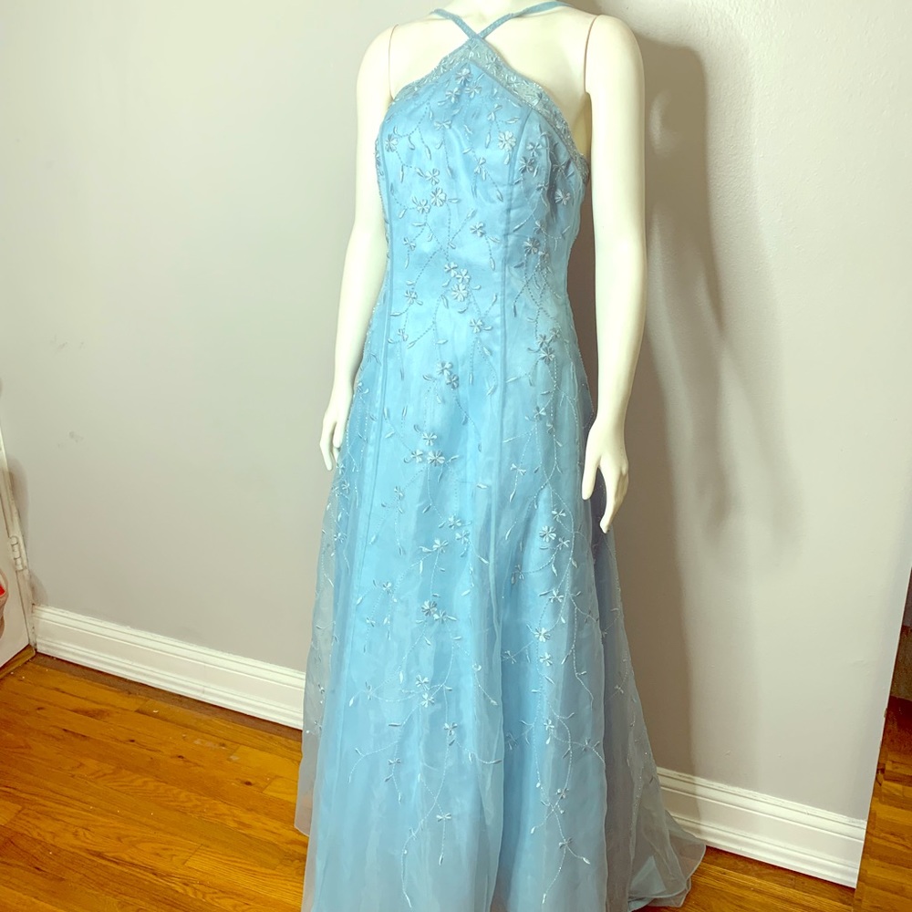 Formal evening gown | organza | baby blue